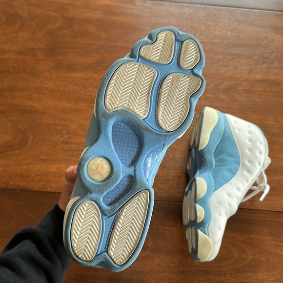 Jordan 13 Low “Uni Blue” - Women’s Sz 10.5 - Picture 4 of 6